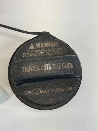 2012-2017 Kia Rio SEDAN Fuel Filler Tank Door Gas Lid Cover Assy 69510-1W000 OEM