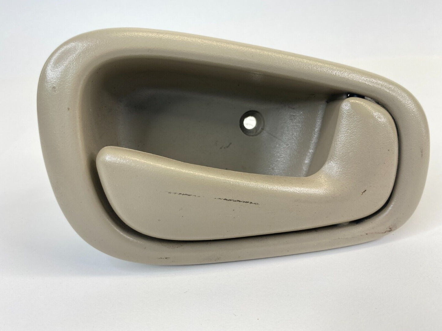 1998-2002 Toyota Corolla Rear Right Side Interior Door Handle 69277-02050 OEM