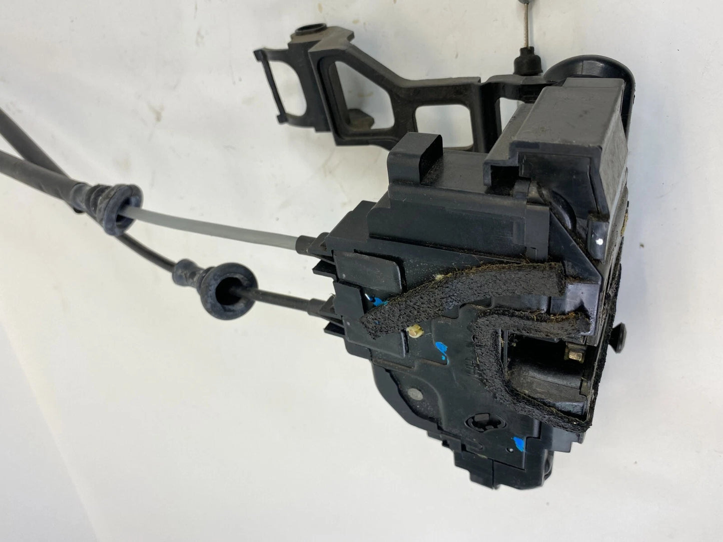 2007-2009 HYUNDAI SANTA FE FRONT RIGHT SIDE DOOR LOCK LATCH ACTUATOR C60755A OEM