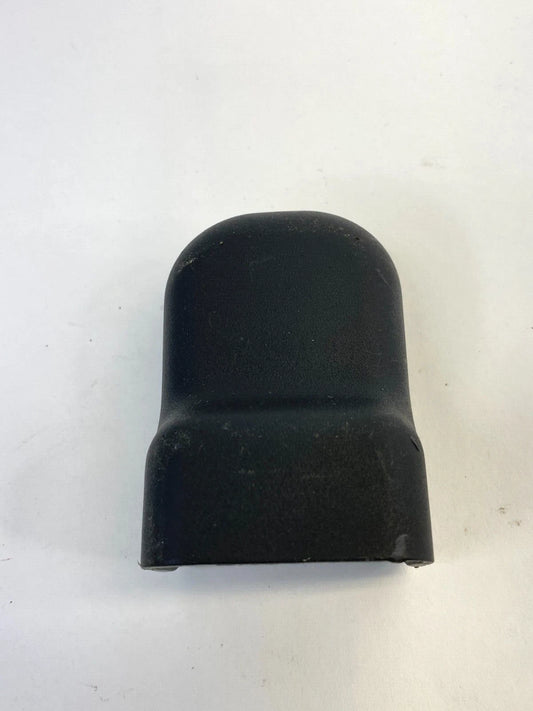07-10 HYUNDAI ELANTRA SDN FRONT LEFT SEAT TRACK CAP COVER TRIM 88567-3K000 OEM