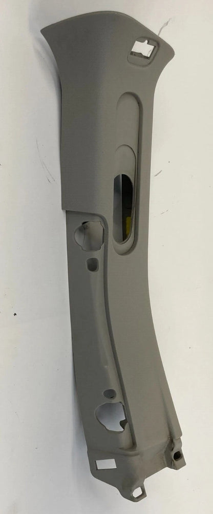 2009-2014 VOLKSWAGEN ROUTAN LEFT SIDE B PILLAR UPPER COVER PANEL TRIM 0ZR27ES3AE