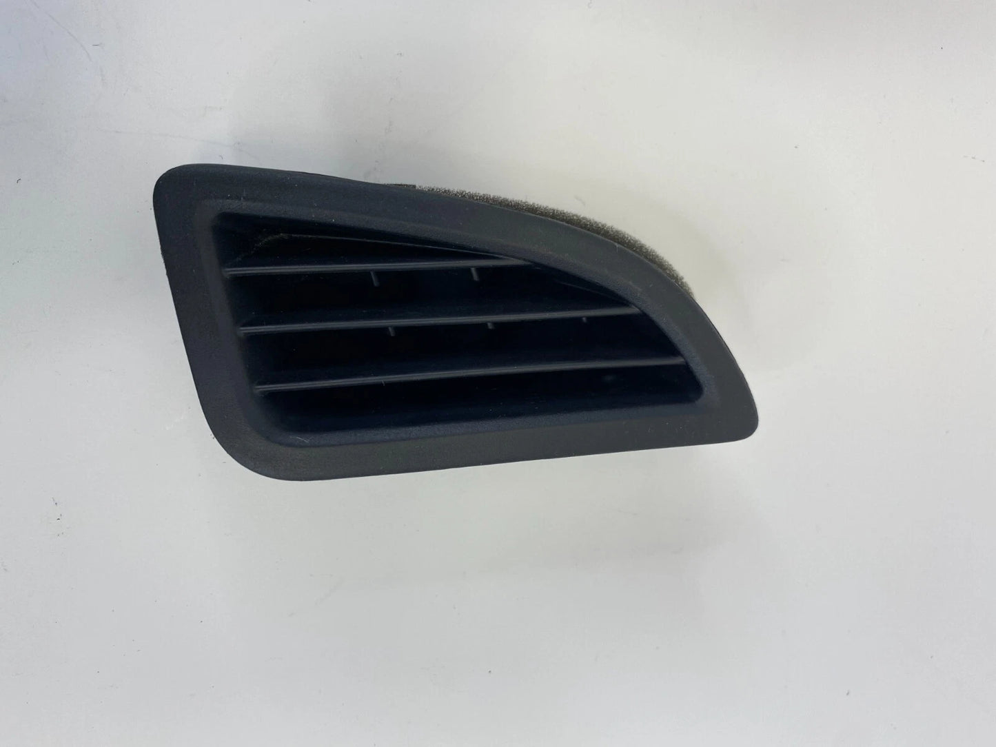 2011-2016 HYUNDAI ELANTRA FRONT LEFT SIDE A/C DASH DEFROSTER AIR VENT GRILLE OEM