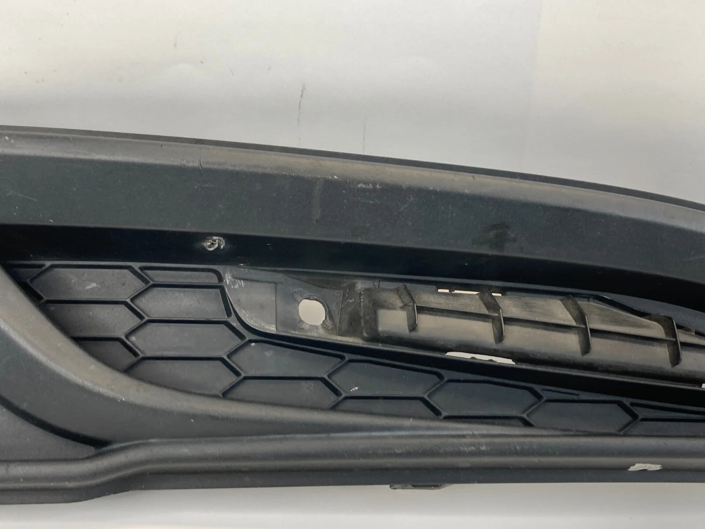 2013-2015 HONDA CIVIC SEDAN FRONT BUMPER RIGHT SIDE FOG LAMP COVER 71106-TR3-A6