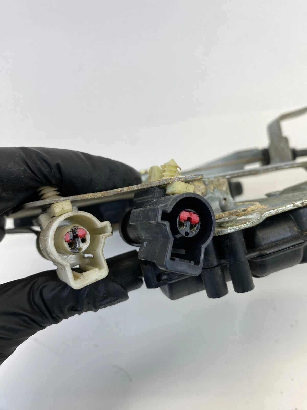 2004 LINCOLN NAVIGATOR REAR BACK GLASS POWER WINDOW MOTOR W/REGULATOR OEM