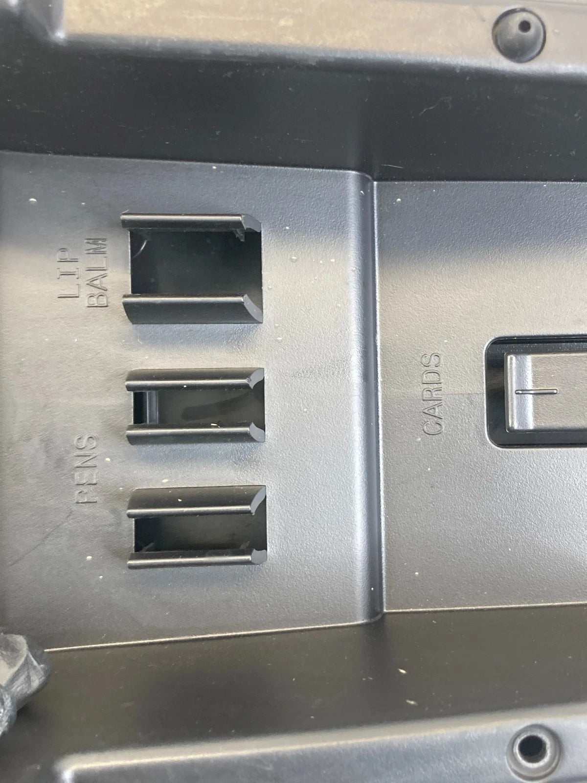 2011-2015 FORD EXPLORER CENTER CONSOLE ARMREST ARM REST LID BB53-78045C74-A