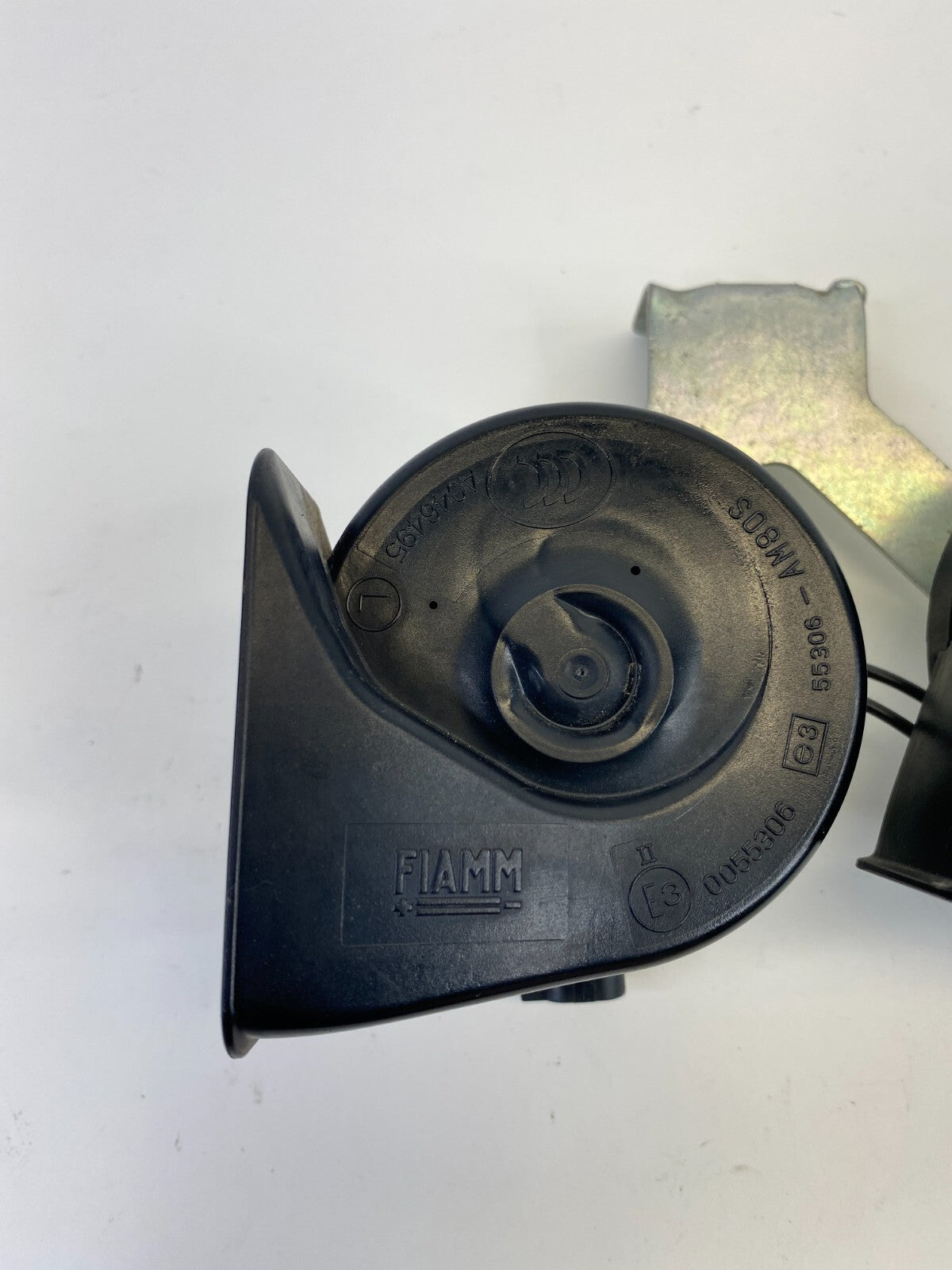 2007-2014 Ford Edge Low & High Horn Tone Alarm Pitch Siren Signal A046495 OEM