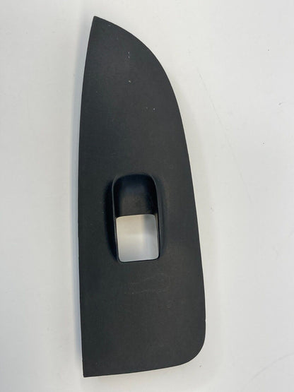 2002-2006 Honda CR-V CRV Rear Left Window Switch Bezel Trim Cover 83710-S9A-A0