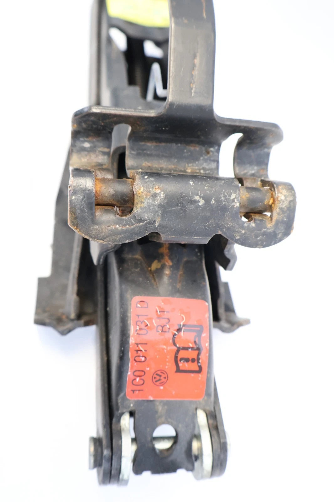 2006-2010 VOLKSWAGEN BEETLE SPARE TIRE JACK TOOL KIT ASSEMBLY 1C0-011-031-D OEM