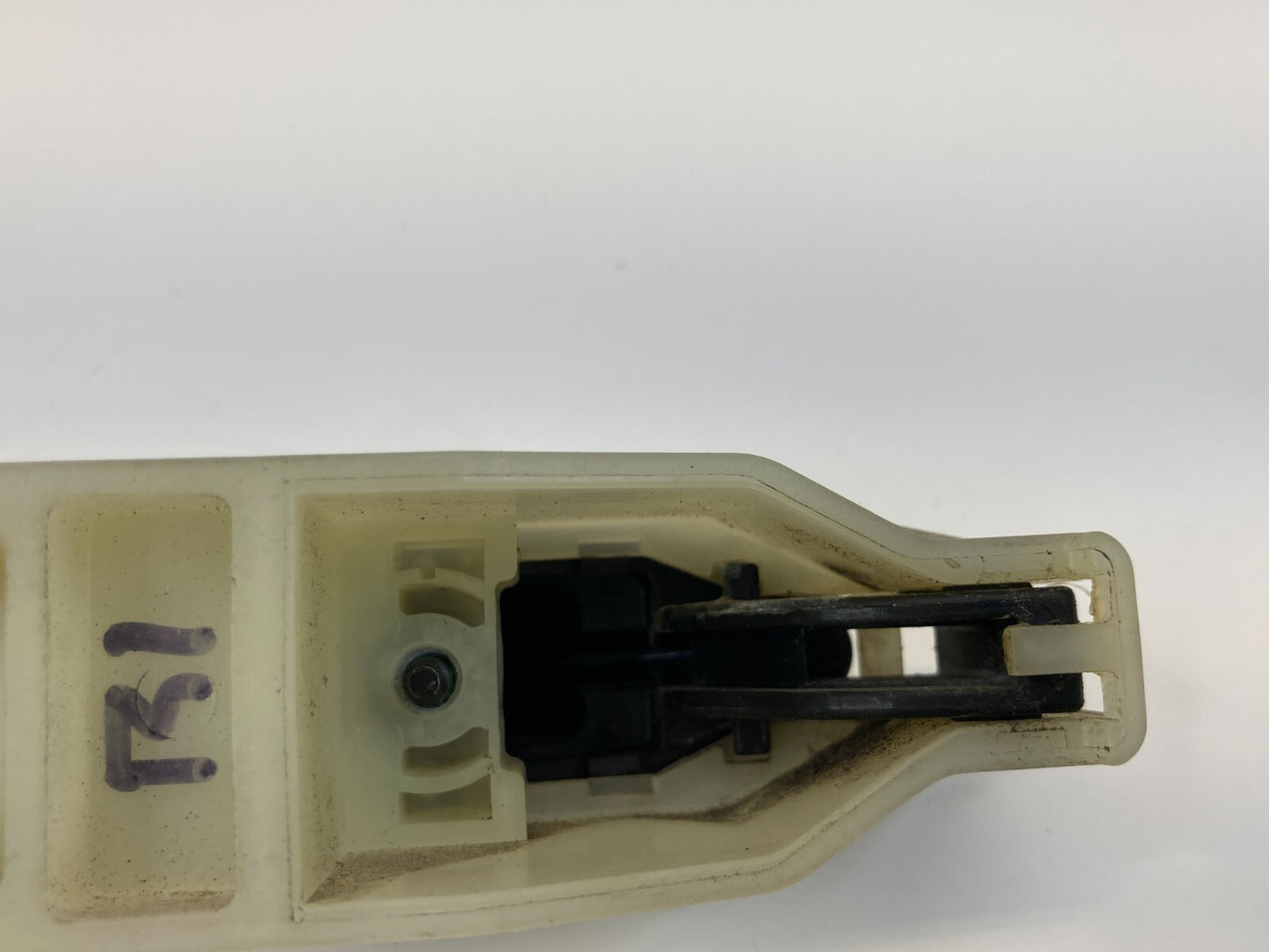 2011-2014 Hyundai Sonata Rear Left Side Exterior Door Handle RR LH OEM