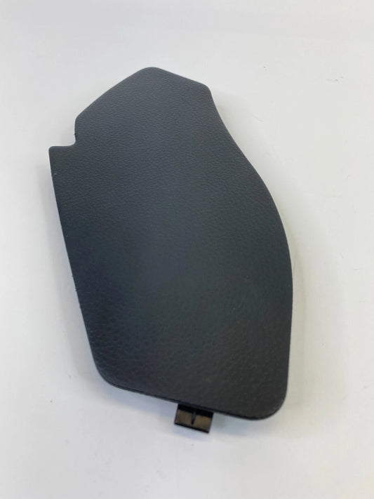 07 08 09 10 11 12 NISSAN VERSA DASH RIGHT SIDE END CAP COVER TRIM 68698EL00A OEM