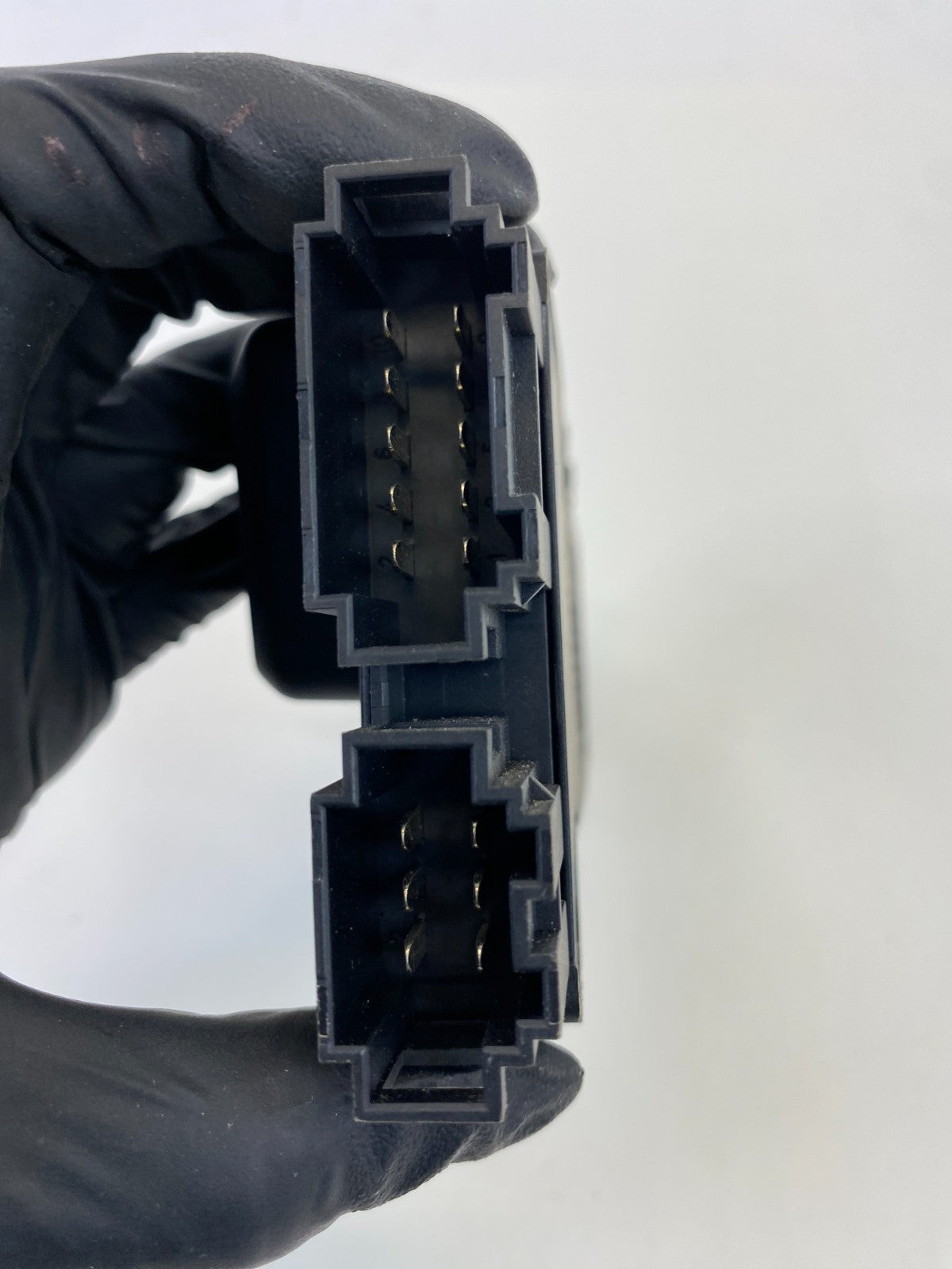 2009-2017 Volkswagen CC Front Left Power Seat Adjuster Switch 8K0-959-747 OEM