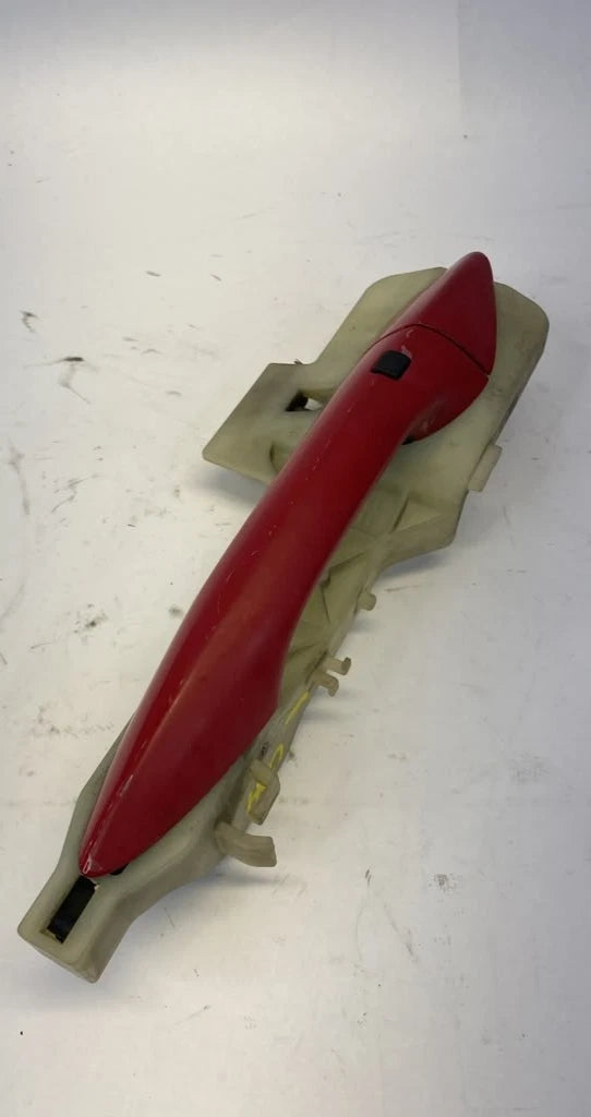 2013-2017 HYUNDAI ELANTRA GT FRONT RIGHT PASSENGER SIDE EXTERIOR DOOR HANDLE OEM