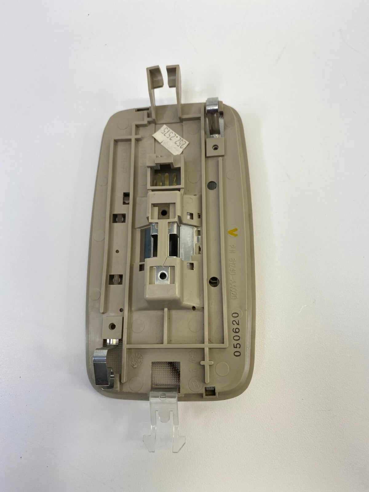 2004-2008 TOYOTA SOLARA ROOF OVERHEAD CONSOLE DOME MAP LIGHT 81240-AA020