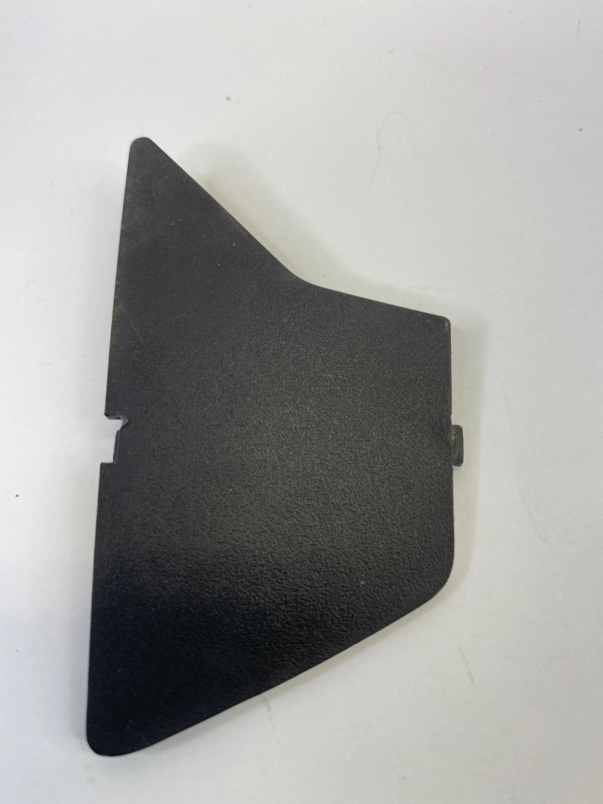 2009 2010 DODGE JOURNEY REAR RIGHT INNER DOOR HANDLE SCREW COVER CAP 100010460