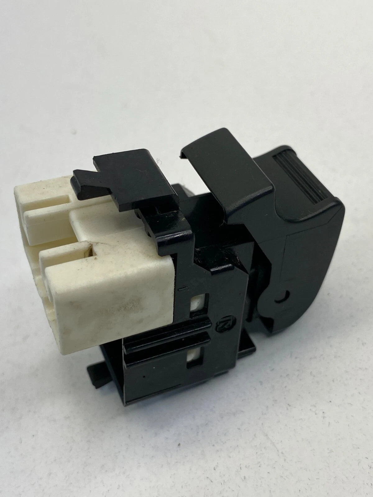 1993-2008 TOYOTA COROLLA 04-08 SOLARA REAR LEFT DOOR POWER WINDOW SWITCH OEM