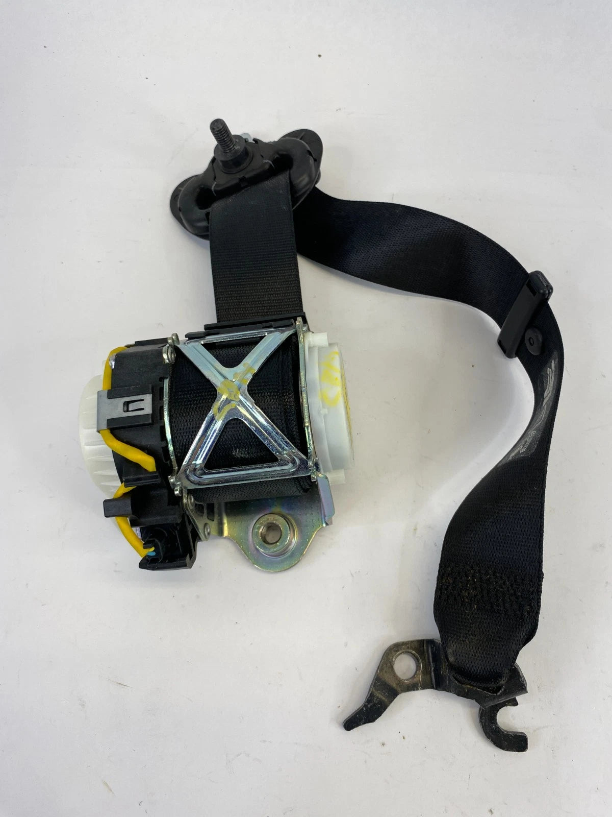 2011 2012 BMW 3 SERIES E90 E91 FRONT RIGHT PASSENGER SIDE SEAT BELT BLACK OEM