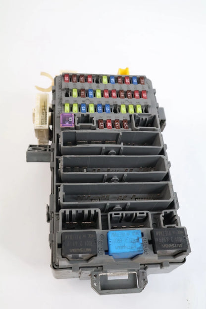 2007-2011 HONDA CR-V 2.4L INTERIOR FUSE RELAY BOX COMPARTMENT SWA-A11 OEM