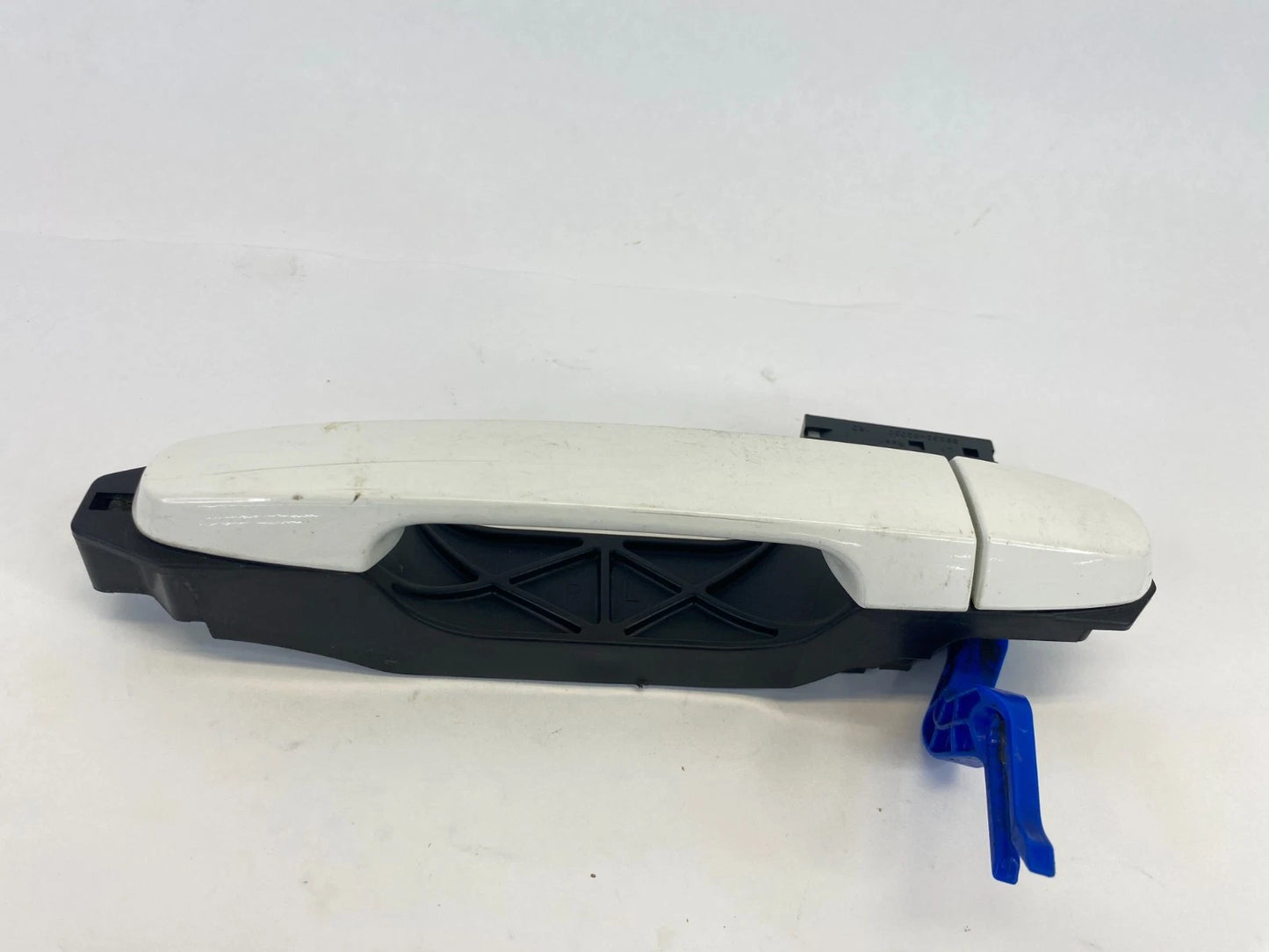 2009-2013 TOYOTA COROLLA REAR LEFT BACK EXTERIOR OUTER DOOR HANDLE OEM