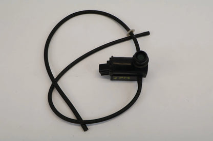 2006-2011 HYUNDAI ACCENT WINDSHIELD WIPER WASHER FLUID PUMP 98510-1C100 OEM