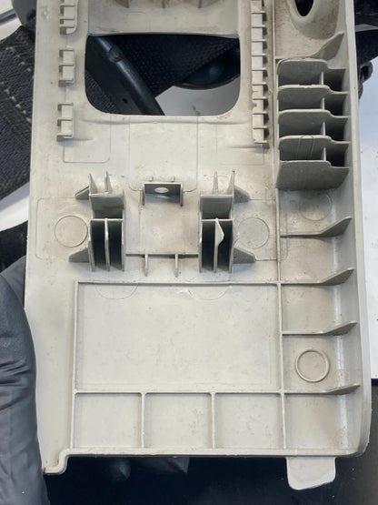 11-16 CHEVROLET CRUZE FRONT LEFT DRIVER SEAT BELT RETRACTOR W/ COVER 15903263