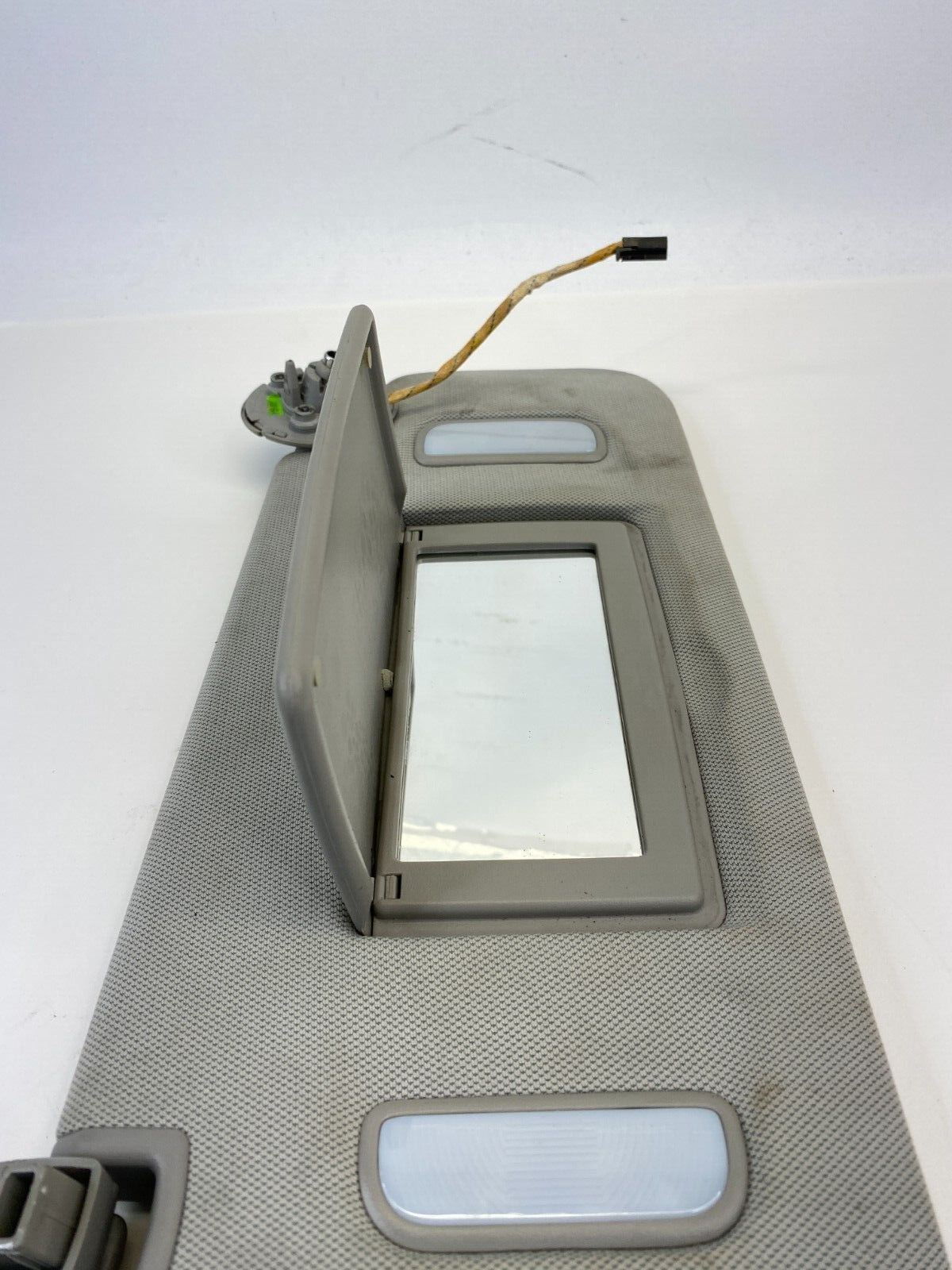 2011-2017 GMC Terrain Chevy Equinox Right Passenger Sunvisor Sun Visor Shade