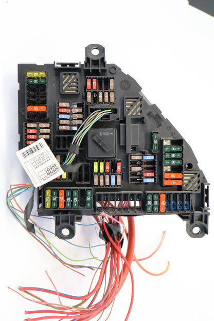 2011-2016 BMW 528I 535I REAR TRUNK POWER DISTRIBUTION FUSE BOX RELAY 9267358 OEM