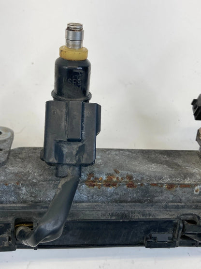 2009-2013 Honda Fit 1.5L L4 Engine Fuel Injection Set Fuel Rail w Injectors OEM
