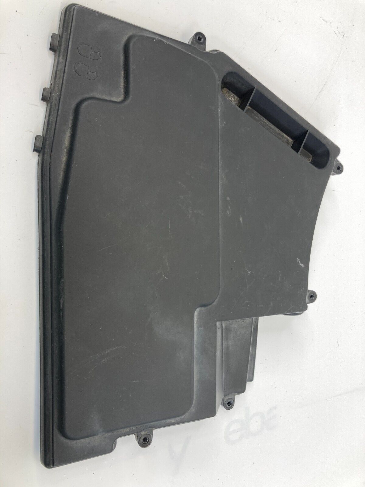 2004-2007 BMW 530i Engine Room Junction Fuse Box Lid Upper Cover 12-90-7-520-899