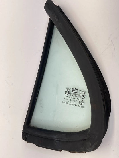 1996-2000 HYUNDAI ELANT REAR RIGHT DOOR QUARTER WINDOW FIXED GLASS 83543-29000