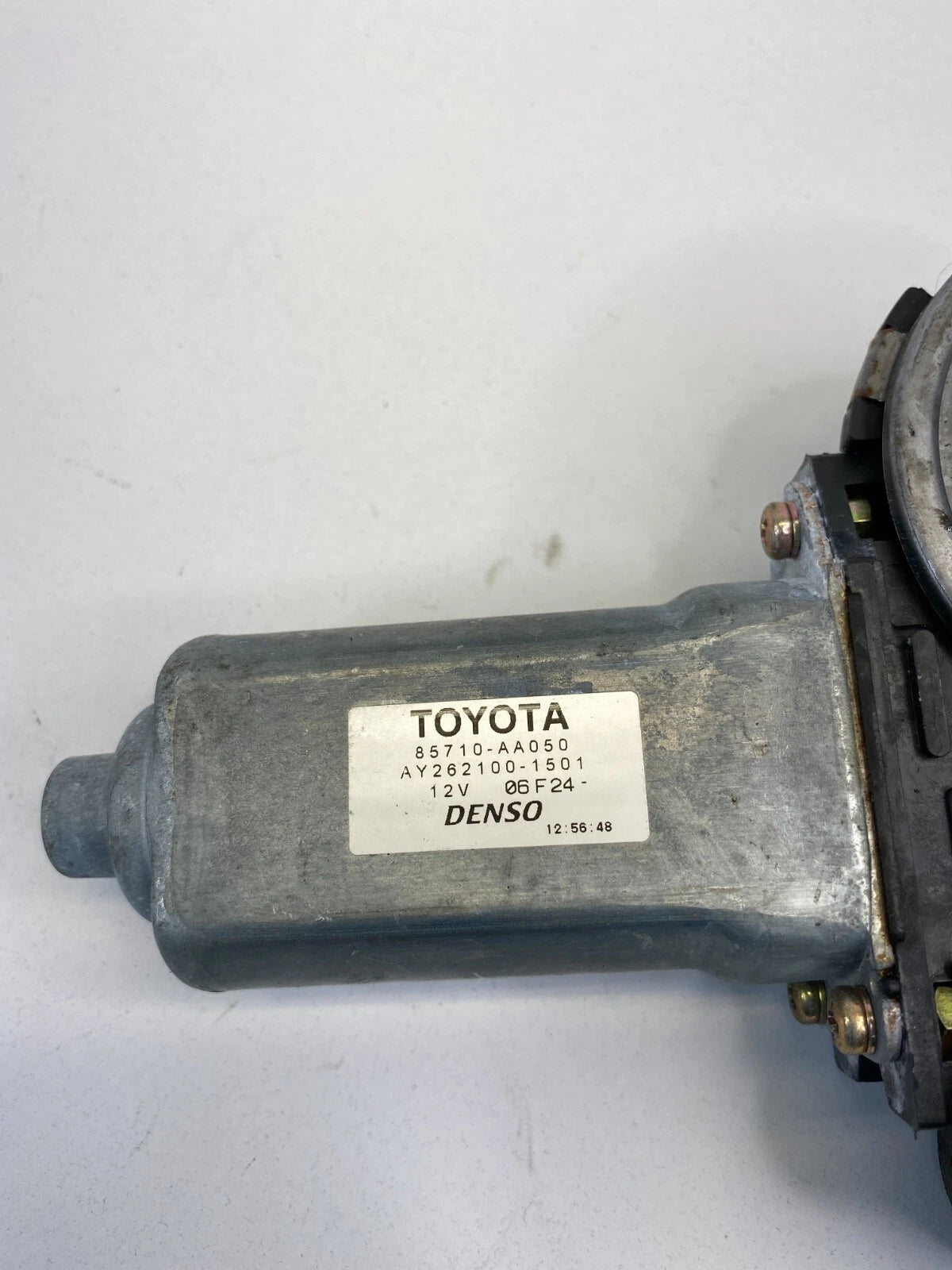 2003-2008 TOYOTA COROLLA REAR LEFT BACK SIDE DOOR WINDOW MOTOR 85710-AA050 OEM