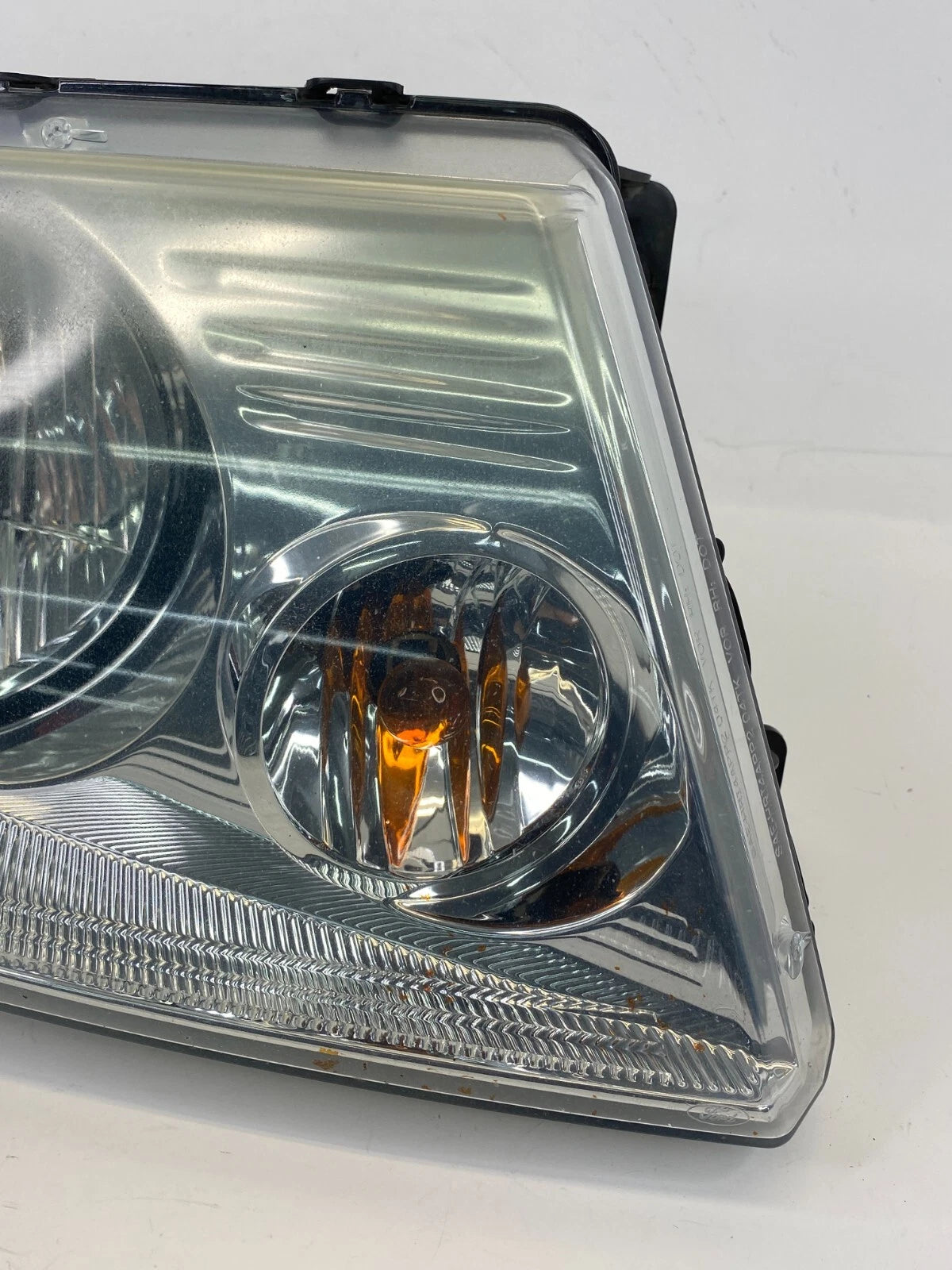 2004-2008 FORD F-150 FRONT RIGHT PASSENGER HEADLIGHT HEADLAMP 4L3X-13005-A OEM