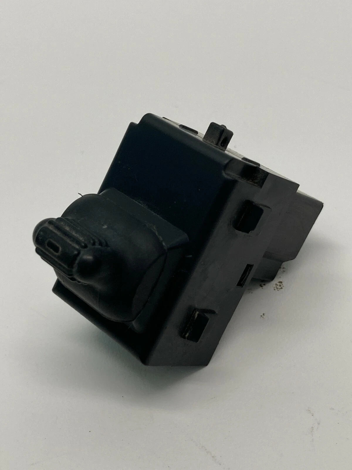 1999 2000 2001 CHRYSLER LHS REAR LEFT SIDE DOOR POWER WINDOW CONTROL SWITCH OEM