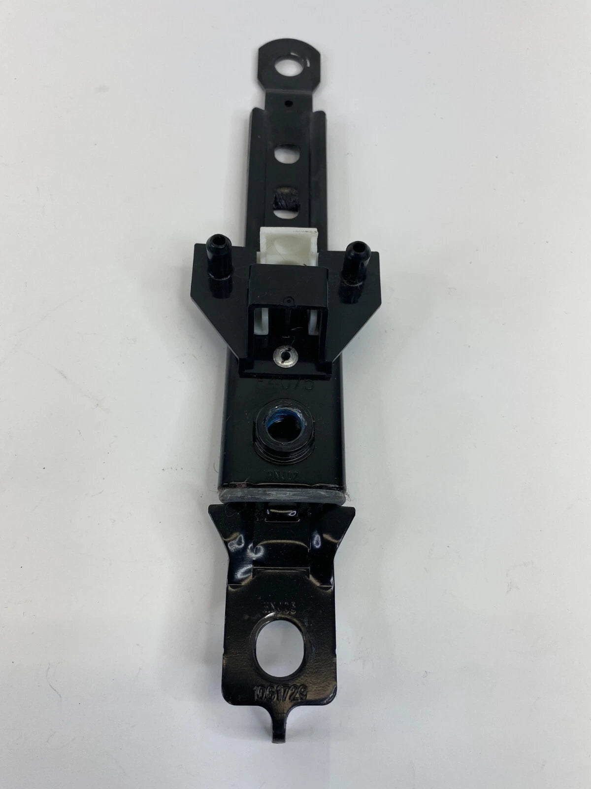 2010-2015 HYUNDAI TUCSON FRONT LEFT DRIVER SIDE SEAT BELT HEIGHT ADJUSTER OEM