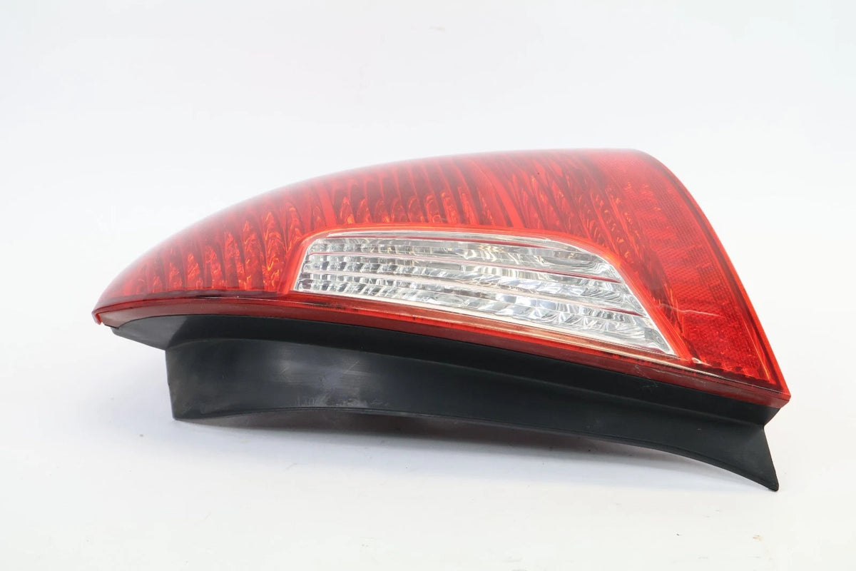 2006-2011 HYUNDAI ACCENT SEDAN TAIL LIGHT BRAKE LAMP ASSY REAR RIGHT OEM FACTORY