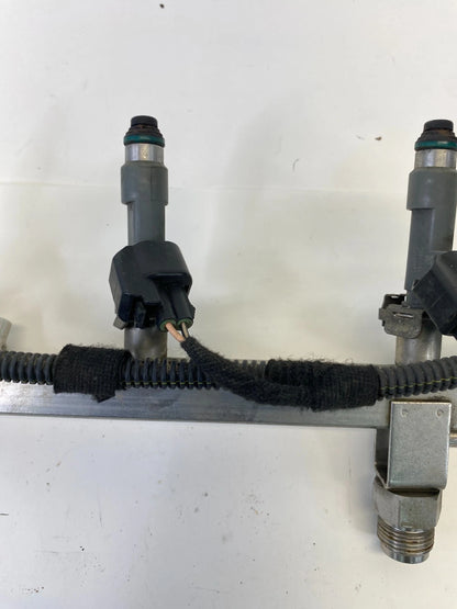 07 08 09 10 11 SAAB 9-3 93 ENGINE FUEL INJECTOR INJECTION RAIL 55556681 OEM