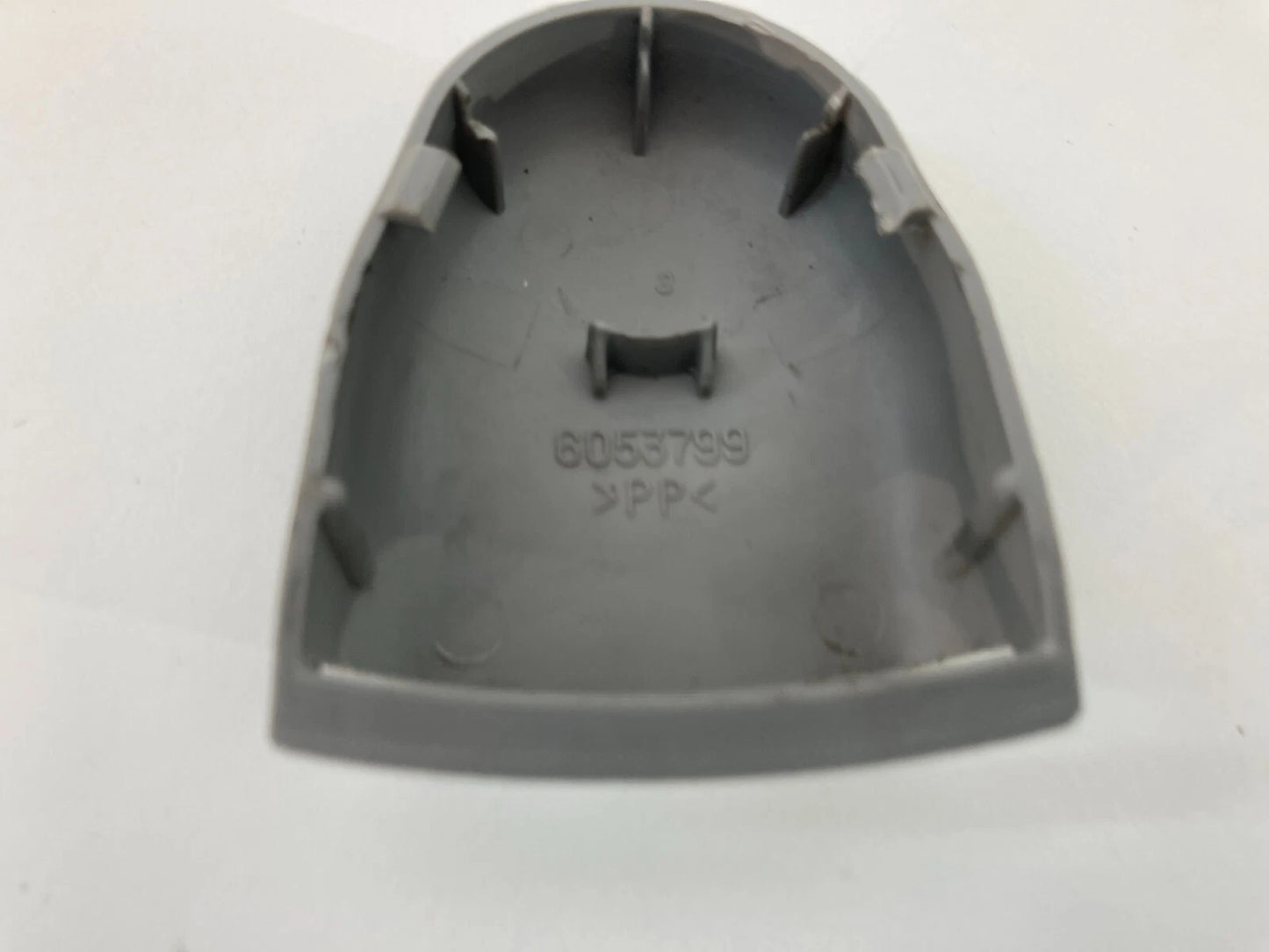 2007-2011 HYUNDAI ACCENT HATCHBACK SEAT BELT COVER PANEL CAP 6053799 OEM