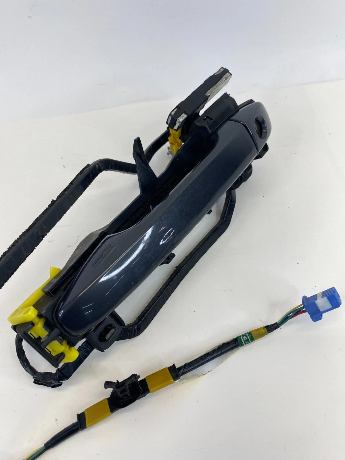 2010-2015 Toyota Prius Front Left Driver Exterior Door Handle Gray 89746-47050