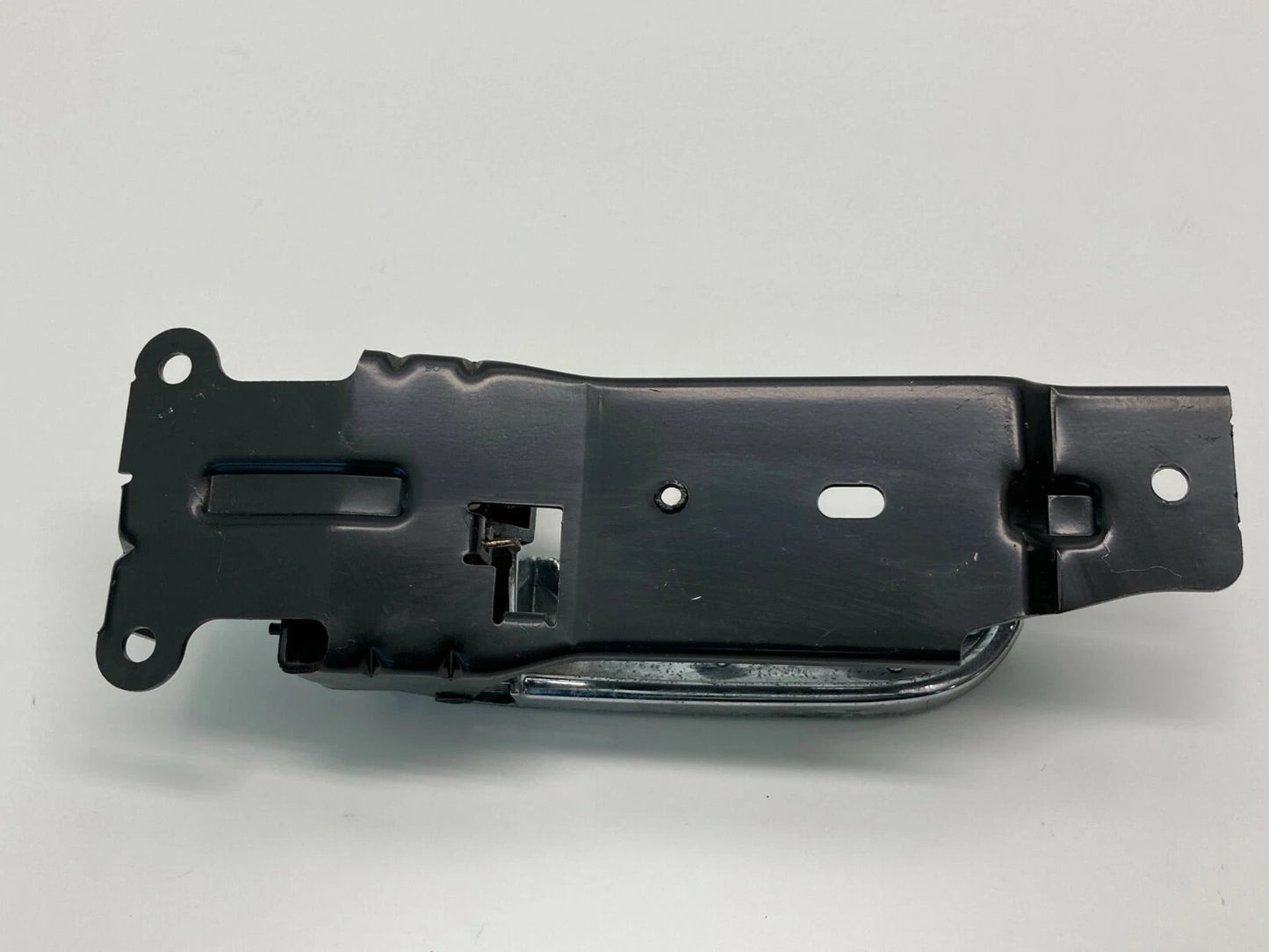 2004 2005 KIA SEDONA FRONT RIGHT PASSENGER SIDE INTERIOR INNER DOOR HANDLE OEM