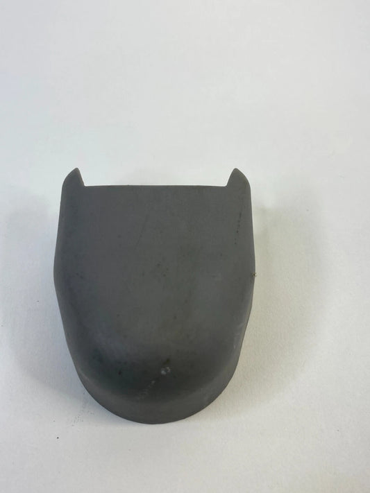07-10 HYUNDAI ELANTRA FRONT LEFT DRIVER SIDE SEAT BELT ANCHOR LOWER COVER TRIM