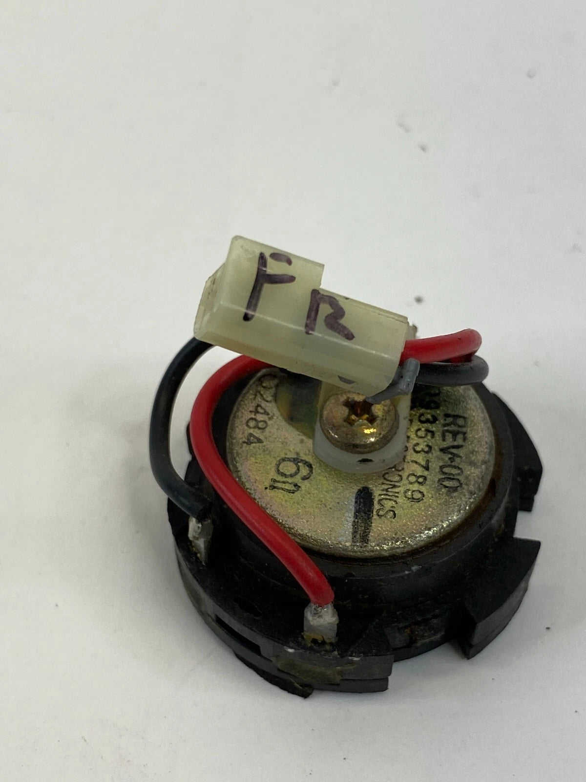 1999-2005 PONTIAC GRAND AM FRONT RIGHT PASSENGER DOOR TWEETER SPEAKER 09353789