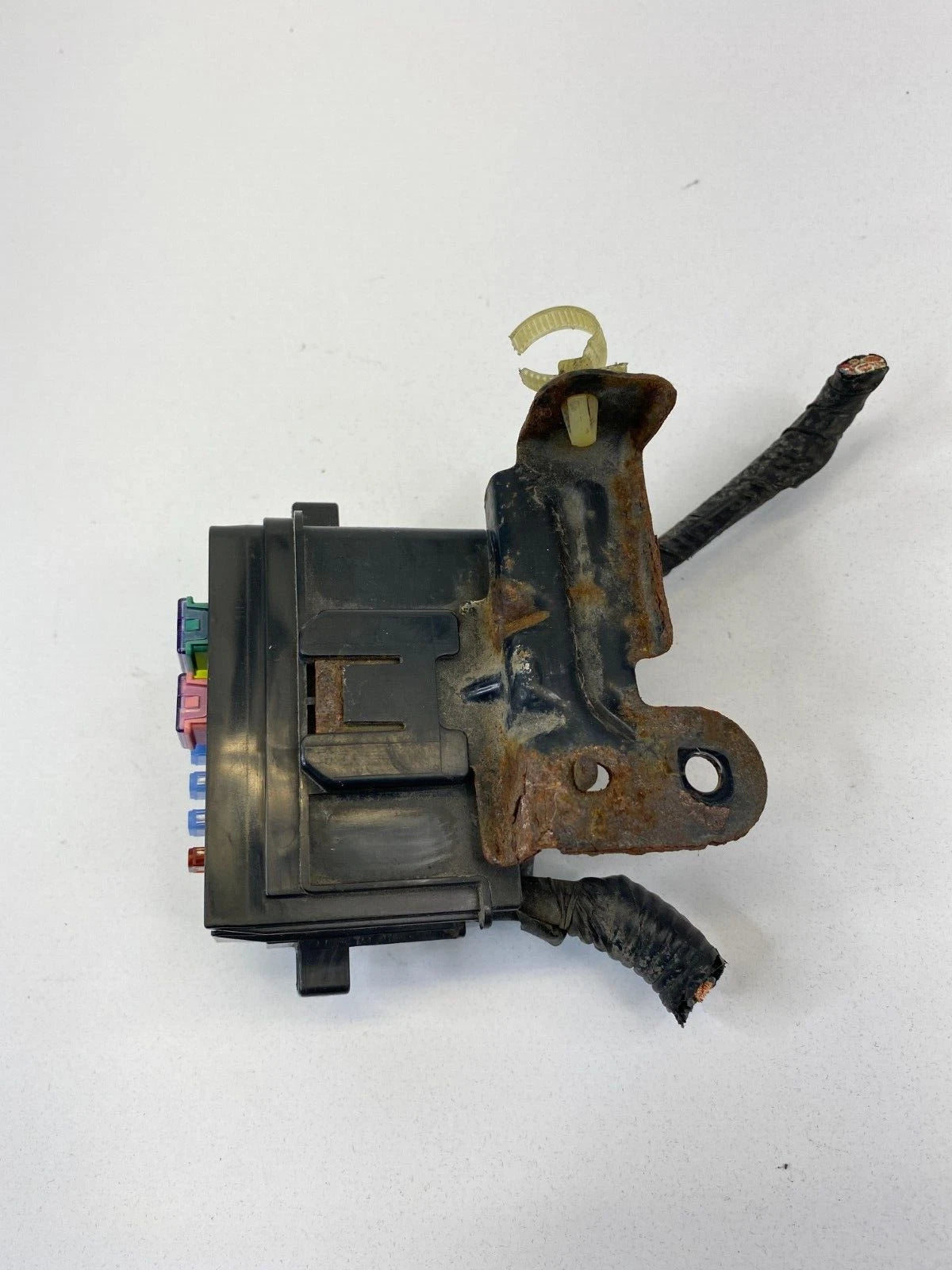 2005 HONDA PILOT EX-L 3.5L V6 AUTO TRANS ENGINE COMPARTMENT SMALL FUSE BOX OEM