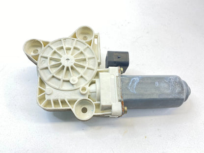 03-06 MERCEDES-BENZ E500 03-09 E320 REAR LEFT DOOR WINDOW MOTOR A2118202342 OEM