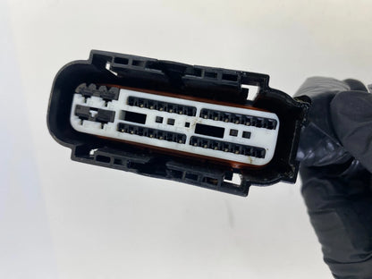 14 15 Nissan Rogue Select 2.5L L4 CVT AT ABS Anti Lock Brake Pump Connector Plug