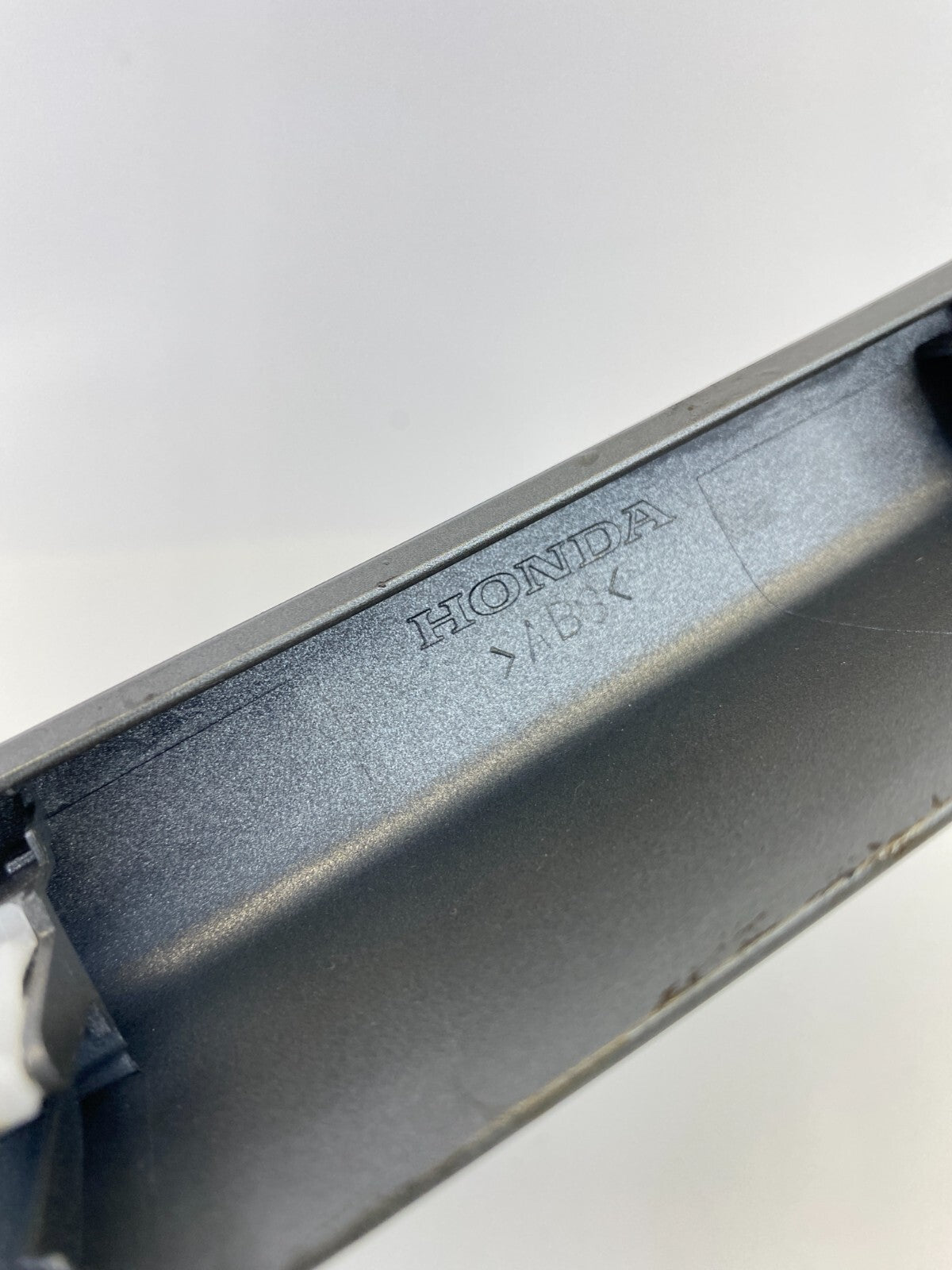 2010 2011 2012 Acura RDX Center Console Right Side Cover Bezel Trim Molding