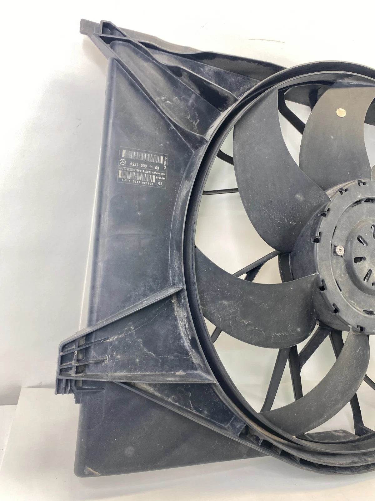 2007-2014 MERCEDES-BENZ CL550 ENGINE RADIATOR COOLING FAN MOTOR ASSEMBLY OEM
