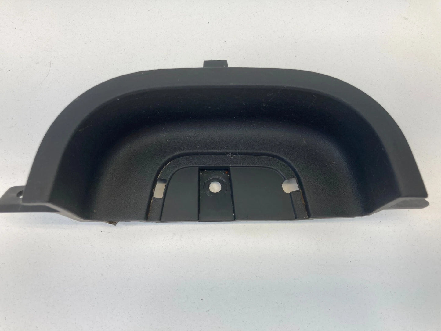 2010-2012 DODGE CALIBER MAINSTREET REAR RIGHT DOOR TRIM PANEL PLUG L0193678AA