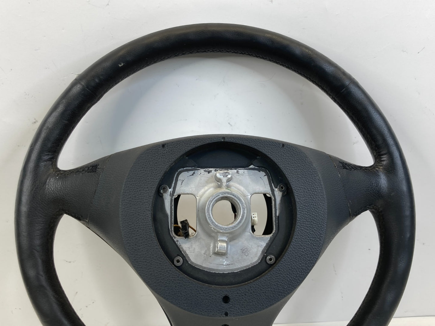 2006 2007 BMW 530xi Steering Wheel w/ Audio & Cruise Switches OEM