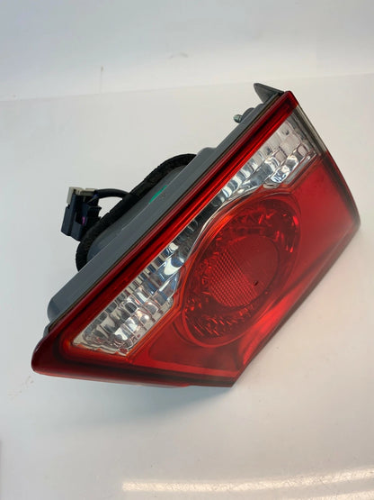 2011-2016 CHEVROLET CRUZE REAR LEFT INNER TAILLIGHT BRAKE LAMP UNIT 3057KLCP OEM