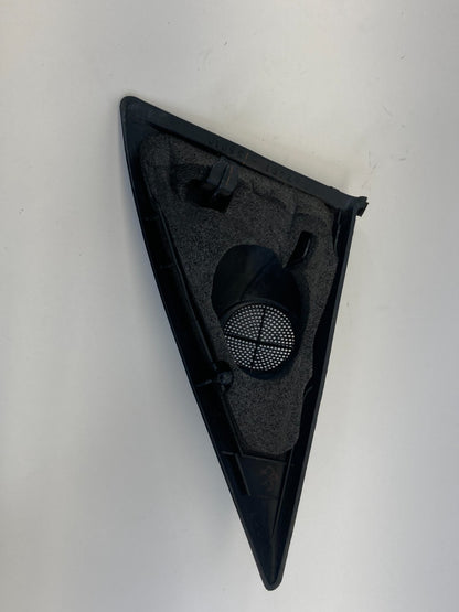 1996-2002 Toyota 4Runner Front Right Door Tweeter Speaker Cover Trim 67491-35010