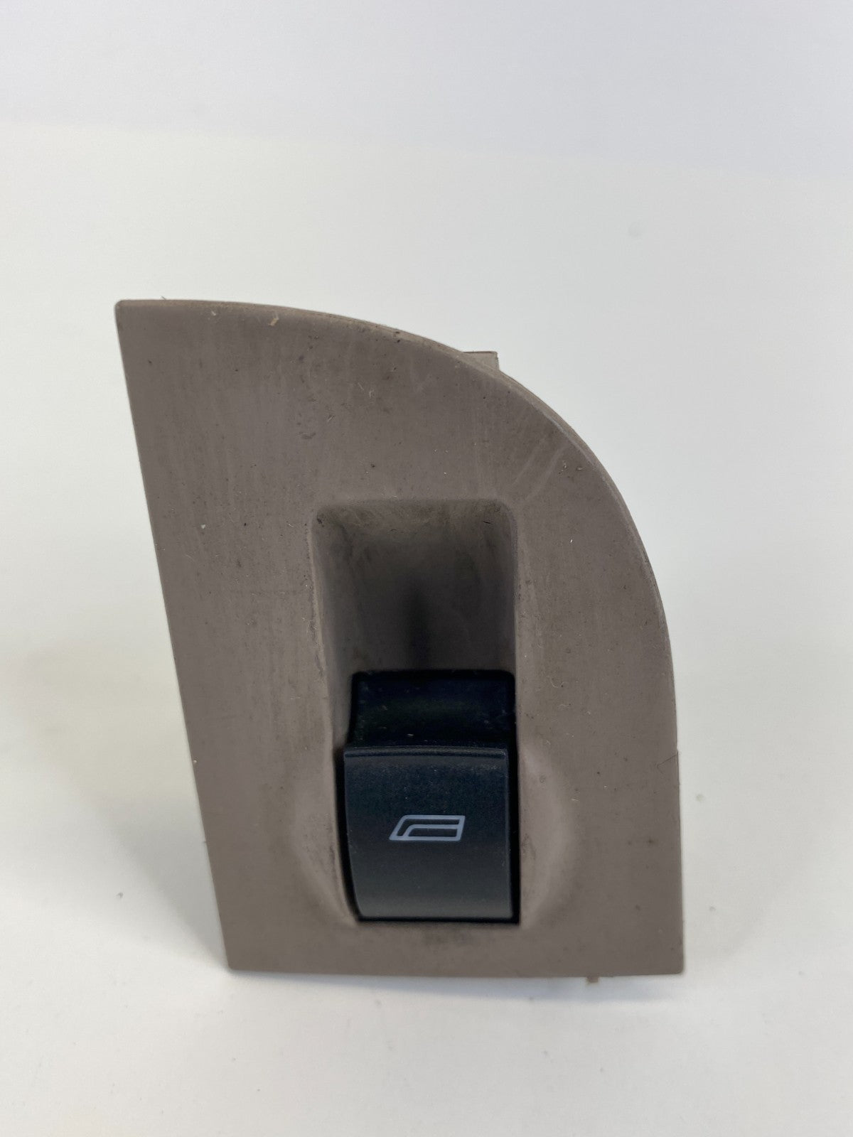 1998-2001 Audi A6 Quattro Rear Left Back Side Power Window Switch 4B0-959-855